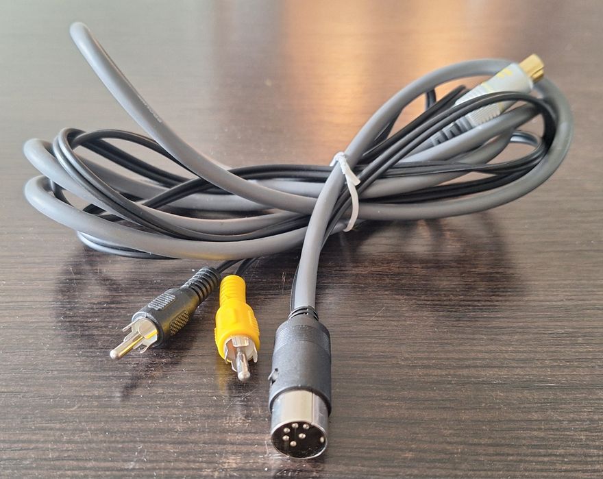 Kabel audio-video Commodore 64