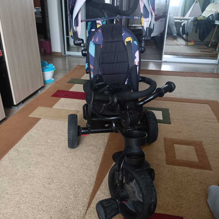 Велосипед детский с ручкой