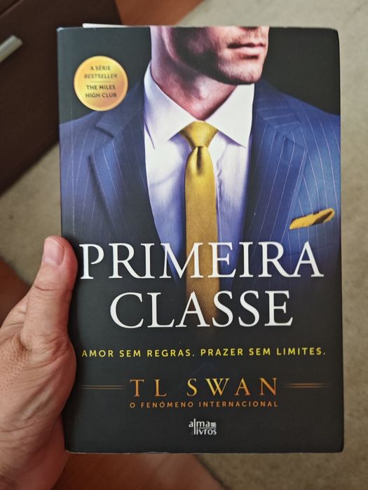 Primeira classe - T L Swan