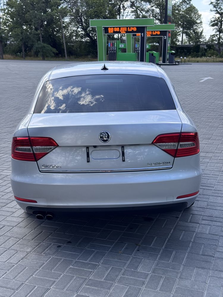 Продам авто skoda