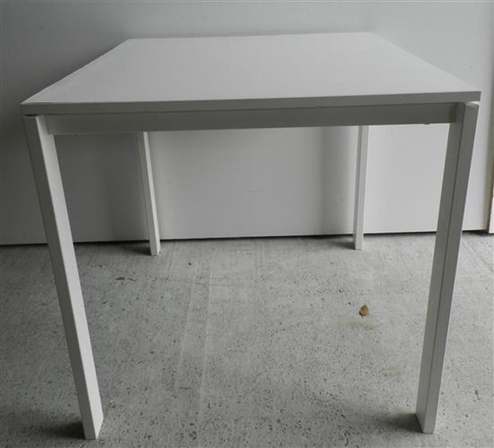Mesa quadrada MELLTORP