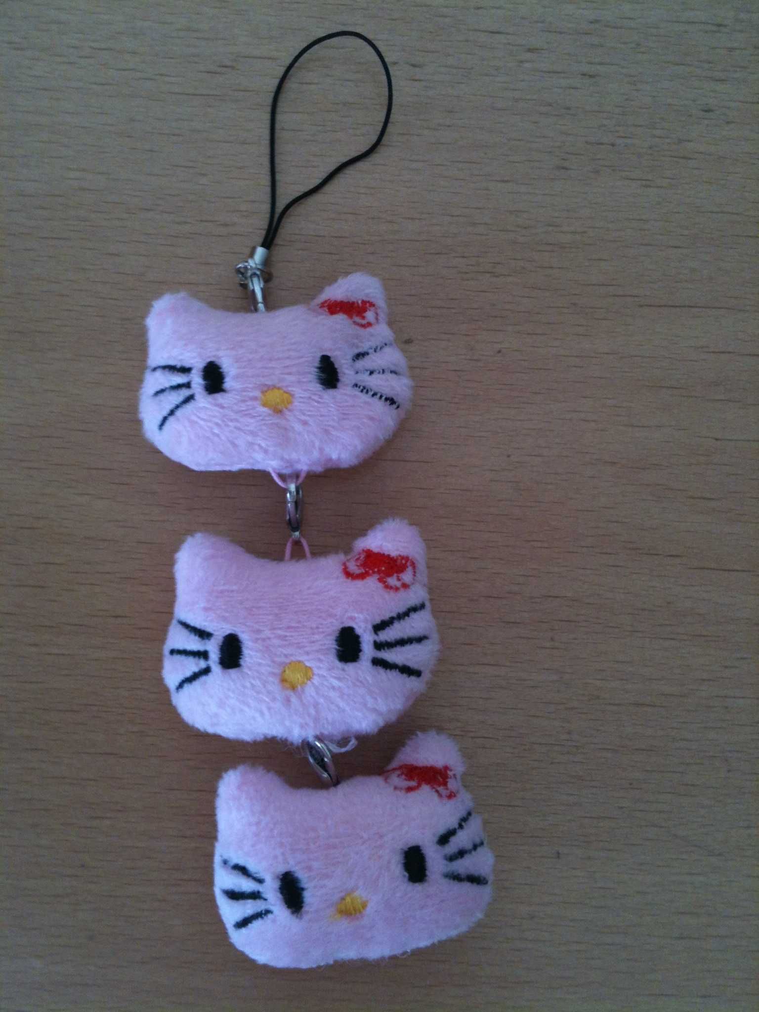 Hello Kitty - Bolsa, Porta Chaves, Camisola, Brincos