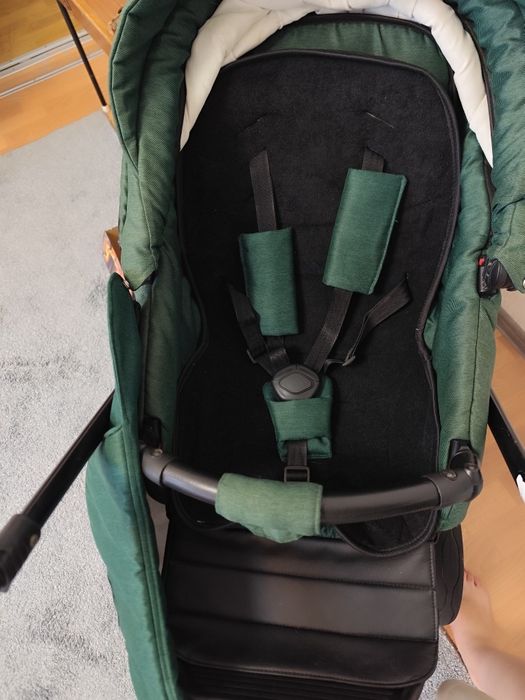 Мега зручна дитяча коляска Adamex porto light 2 в 1