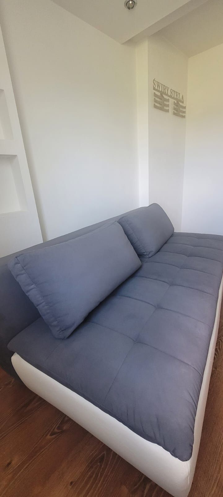 Sofa rozkładana.