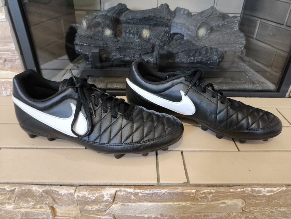 Бутси  Nike Majestry