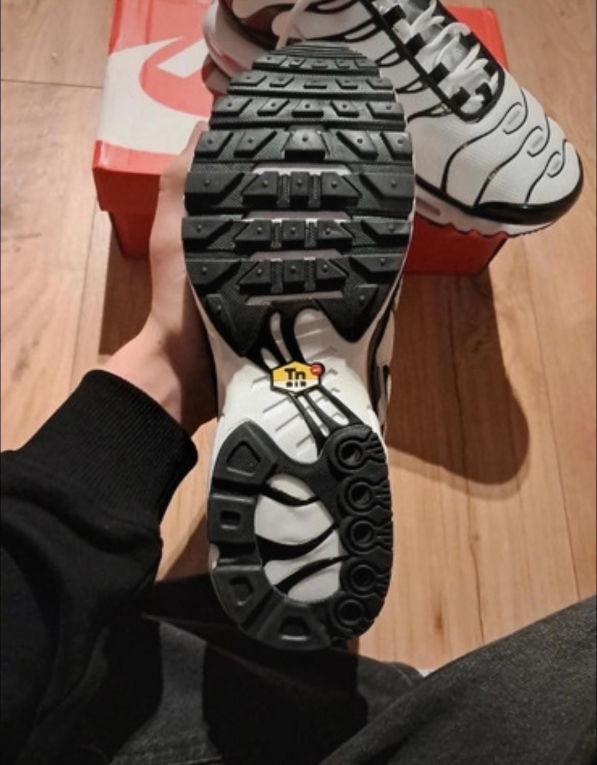 Nike Air Max Plus TN nowe męskie sneakersy klasyczne buty sportowe