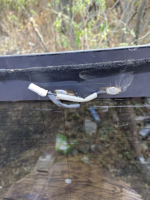 Стекло заднее subaru outback 2003-2009