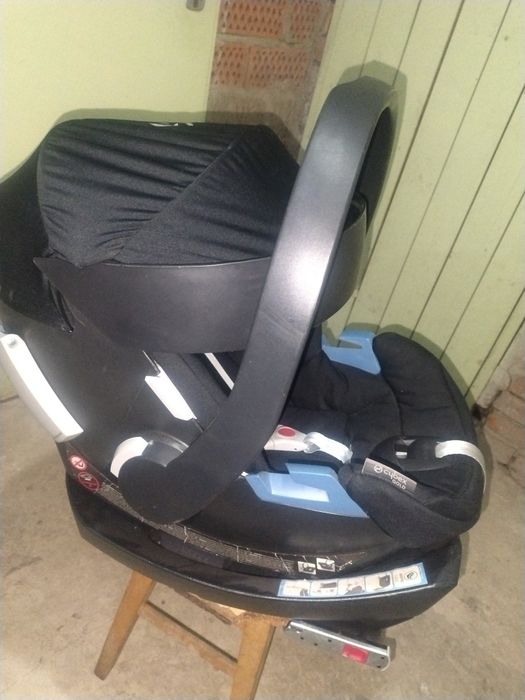 Cybex Basic 2w1  Nosidełko  i baza do samochodu