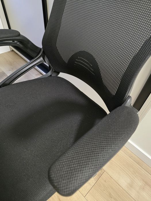 Офісне крісло - комп'ютерне крісло
