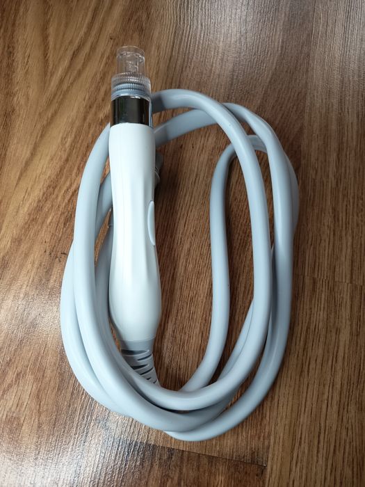 Rączka do mikrodermabrazji diamentowej z przewodem