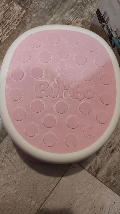 Горщик bumbo. Сидіння для унітазу левеня.
