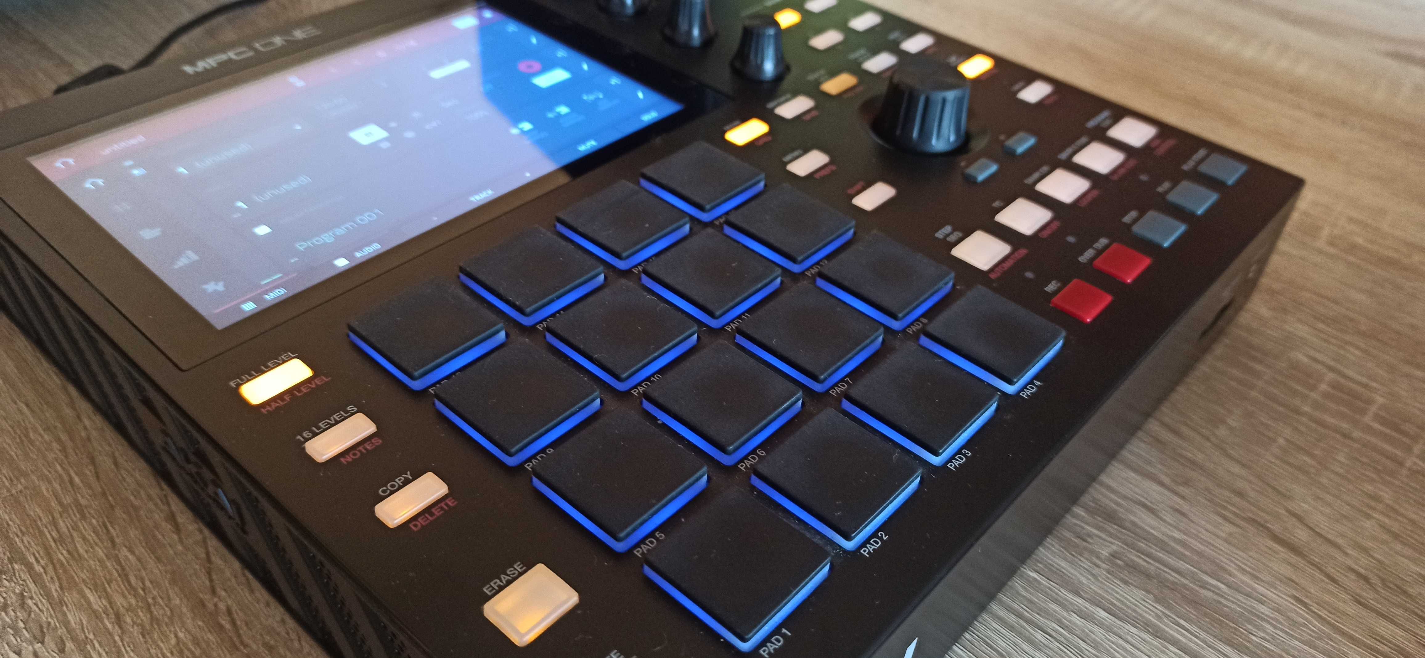 Sampler AKAI MPC ONE stan idealny