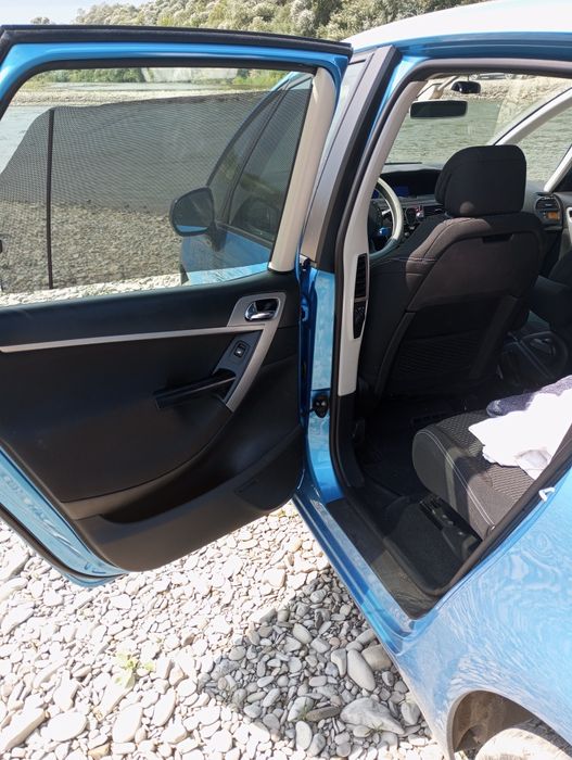 Citroen C4 Продам хороший автомобіль
