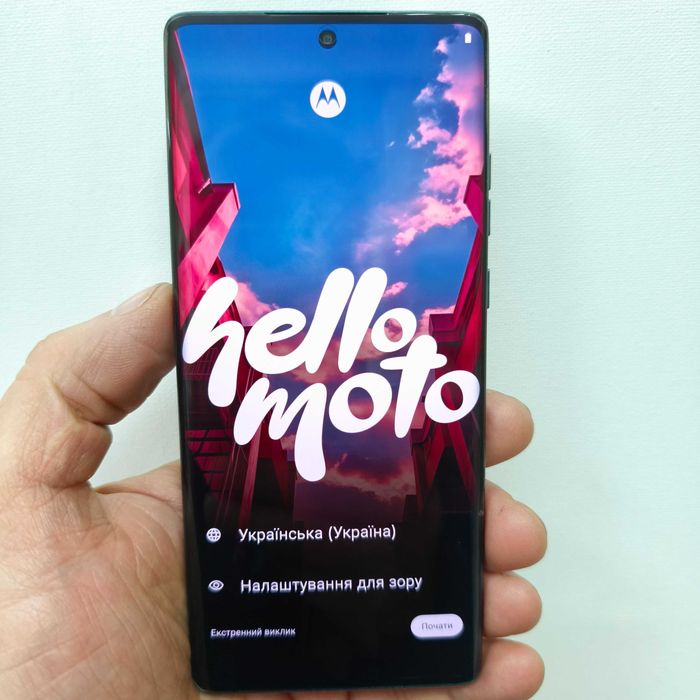 ПРОДАМ Смартфон Motorola Edge 50 Fusion 12/512GB Forest Blue