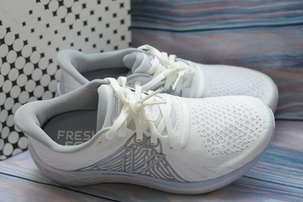 Оригінал! Жіночі бігові кросівки New Balance Fresh Foam X Vongo V5