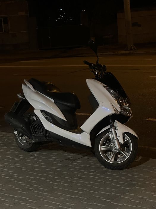 Yamaha majesty 155s 2015г.в.