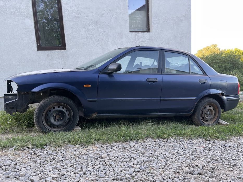 Mazda 323 BJ 2.0 disel - без двигуна.