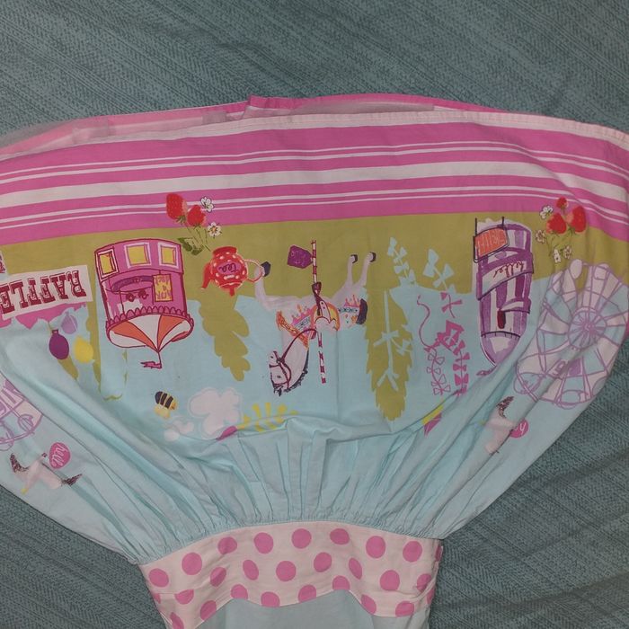 Нарядное платье Next на 4-5 лет