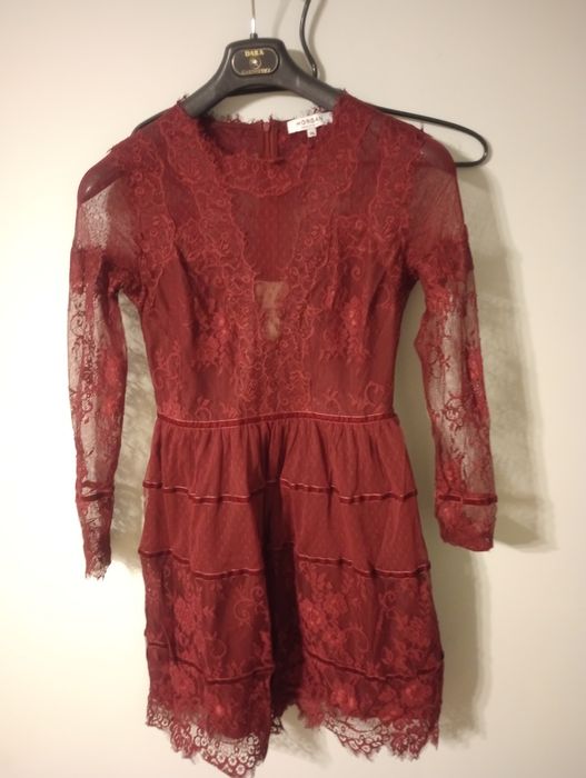 Bordowa sukienka morgan