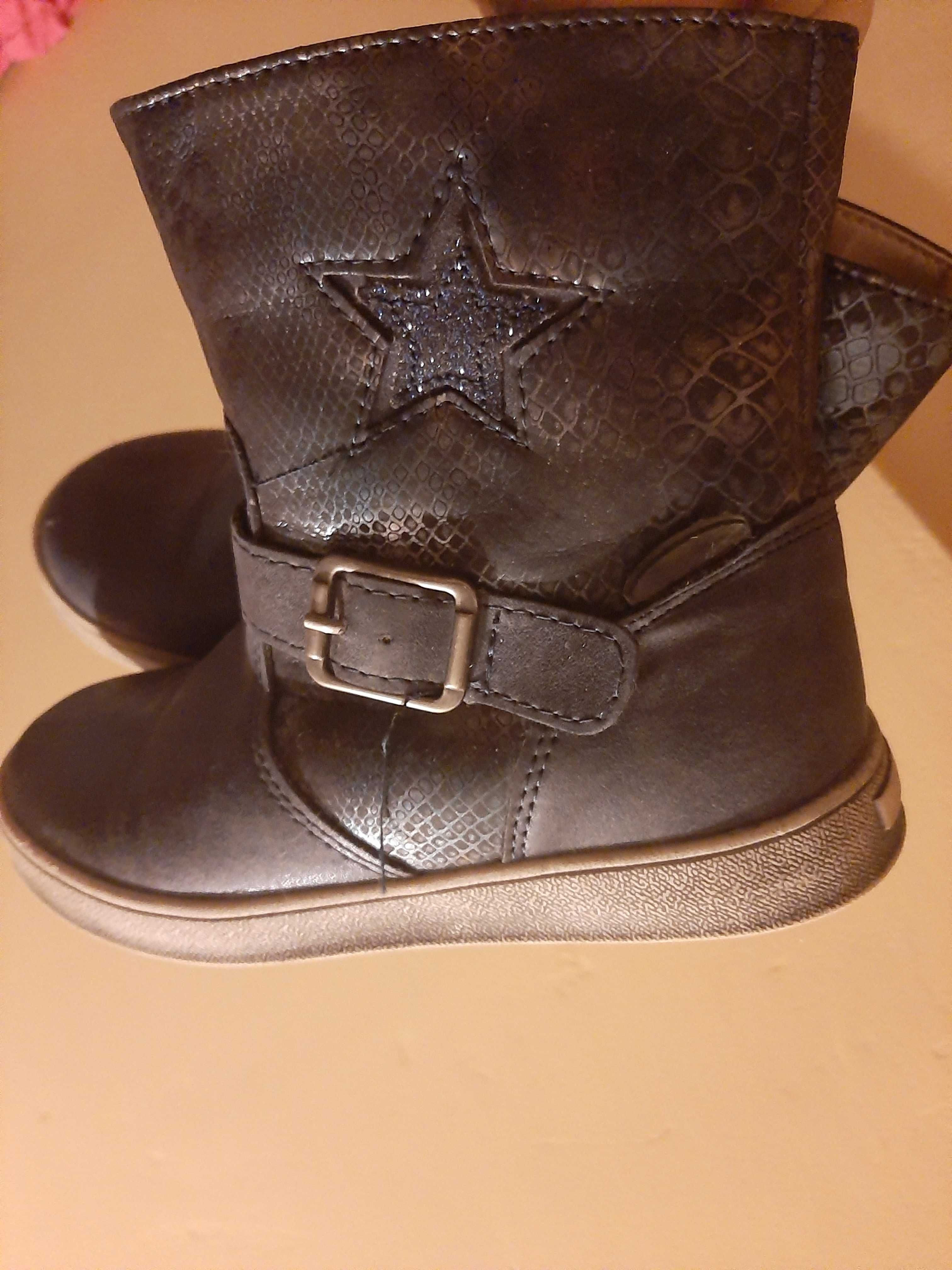 Buty dziewczęce 29roz. Kozaki zimowe