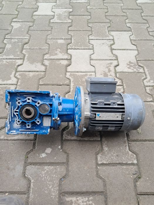 Okazja motoreduktor 0.55kw 30obr
