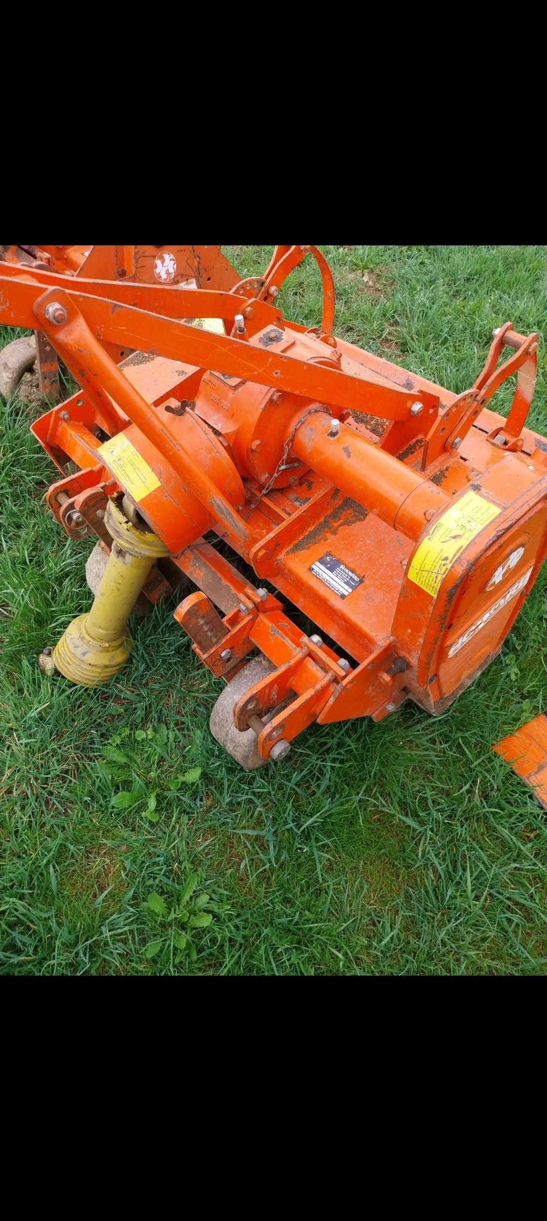 Mini agregat-gruber ogrodniczy do traktorka ogrodowego