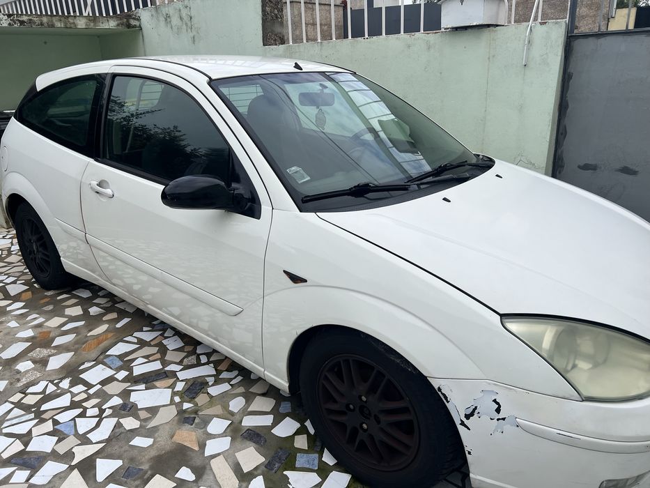 Vendo ford focus 1.8 TDDI Gasoleo