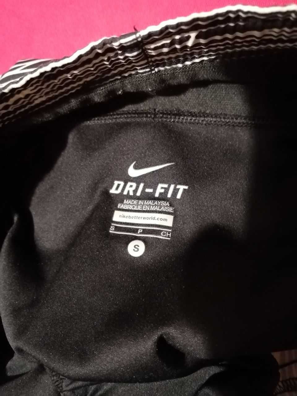 Шорты беговые Nike run dri fit, S, шорти для бігу бега женские шортики