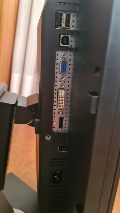 Monitor Dell 24"