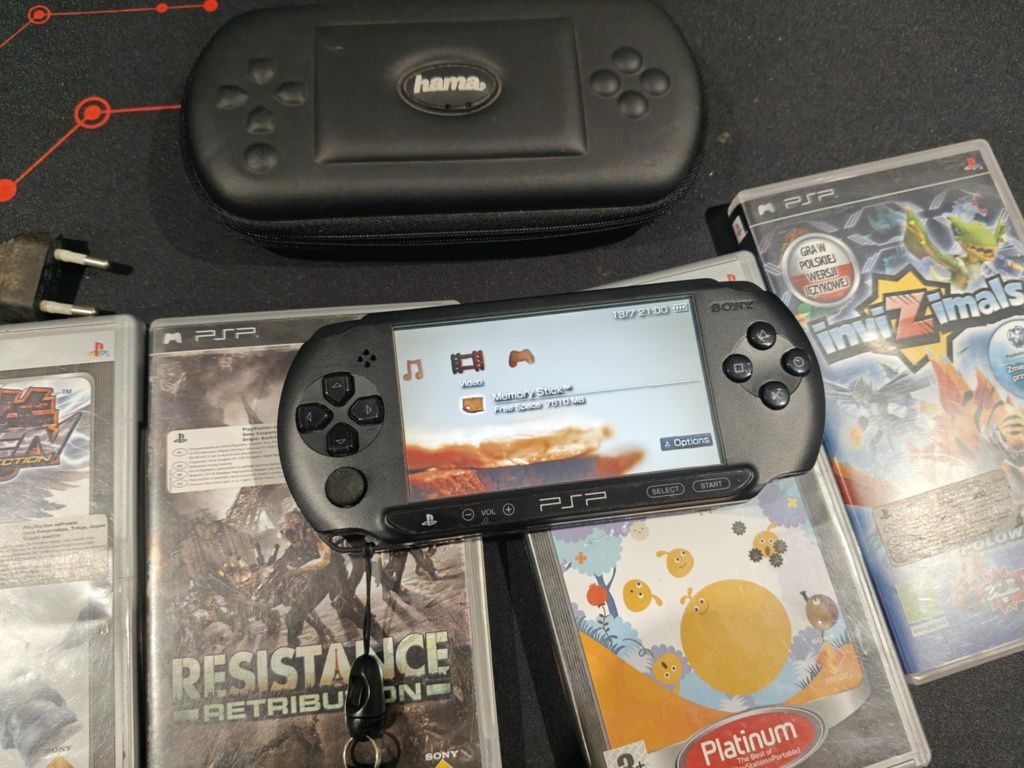 Sony PlayStation Portable PSP z grami stan bdb