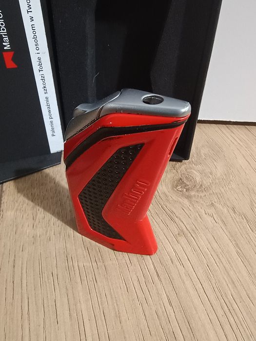 Zapalniczka Marlboro