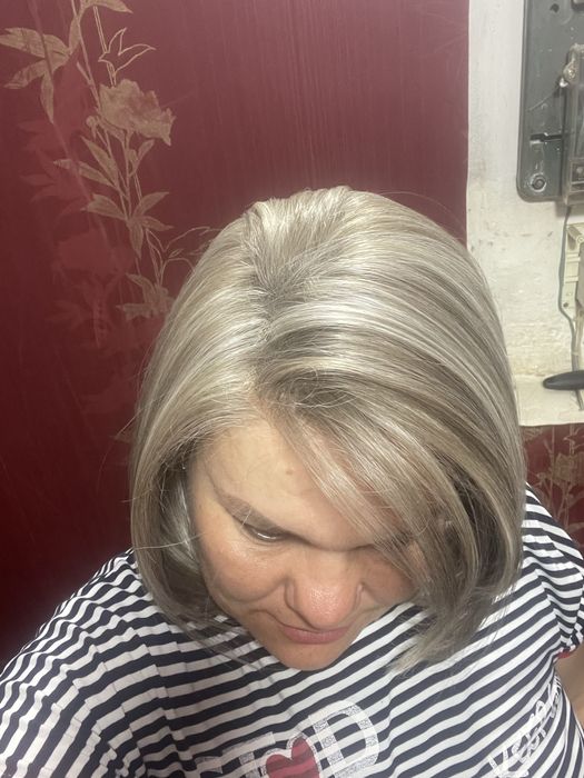 Продам парик светло-русый