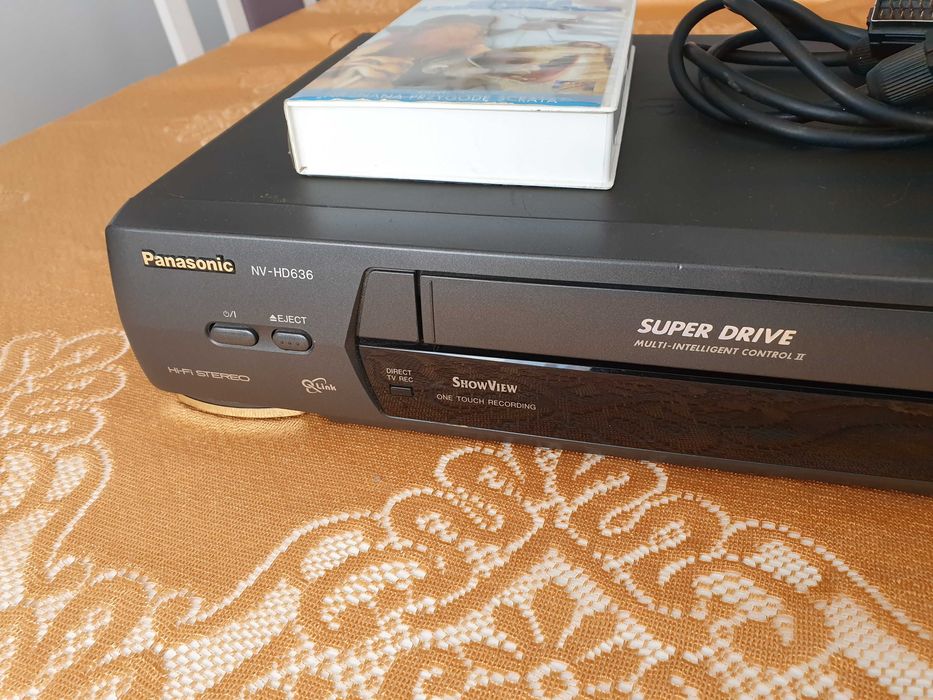 Magnetowid Panasonic NV-HD636 vhs 6-głowicowy