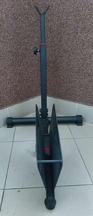 Stojak rowerowy rozsuwany