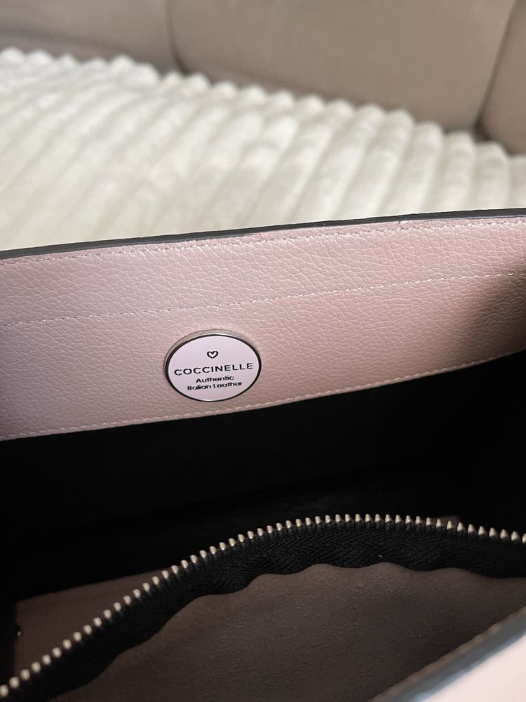 Coccinelle B14 medium