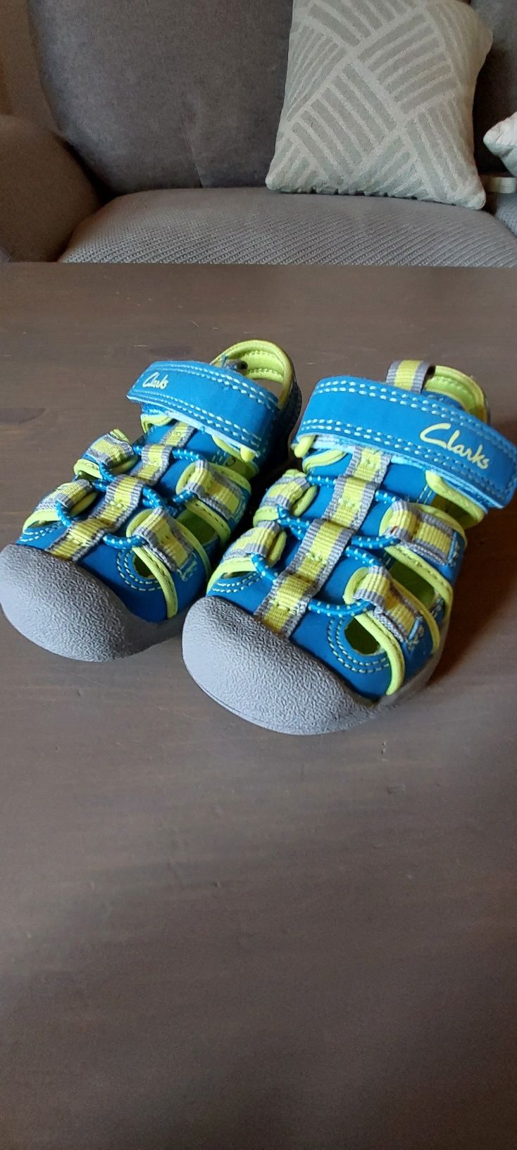 Sandałki Clarks Doodles lekkie wodoodporne do wody