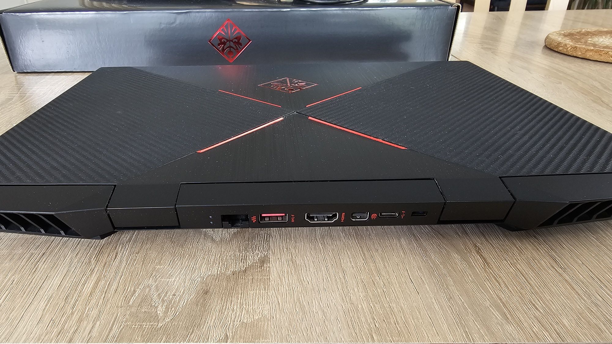 Hp gamingowy 15,6 144hz/GTX1650/8GB/SSD+Hdd/i5 9300h