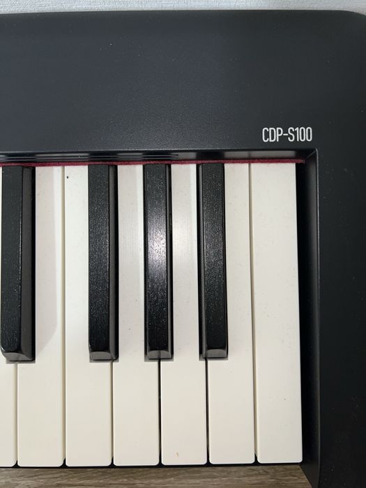 Синтезатор  CASIO CDP-S100B