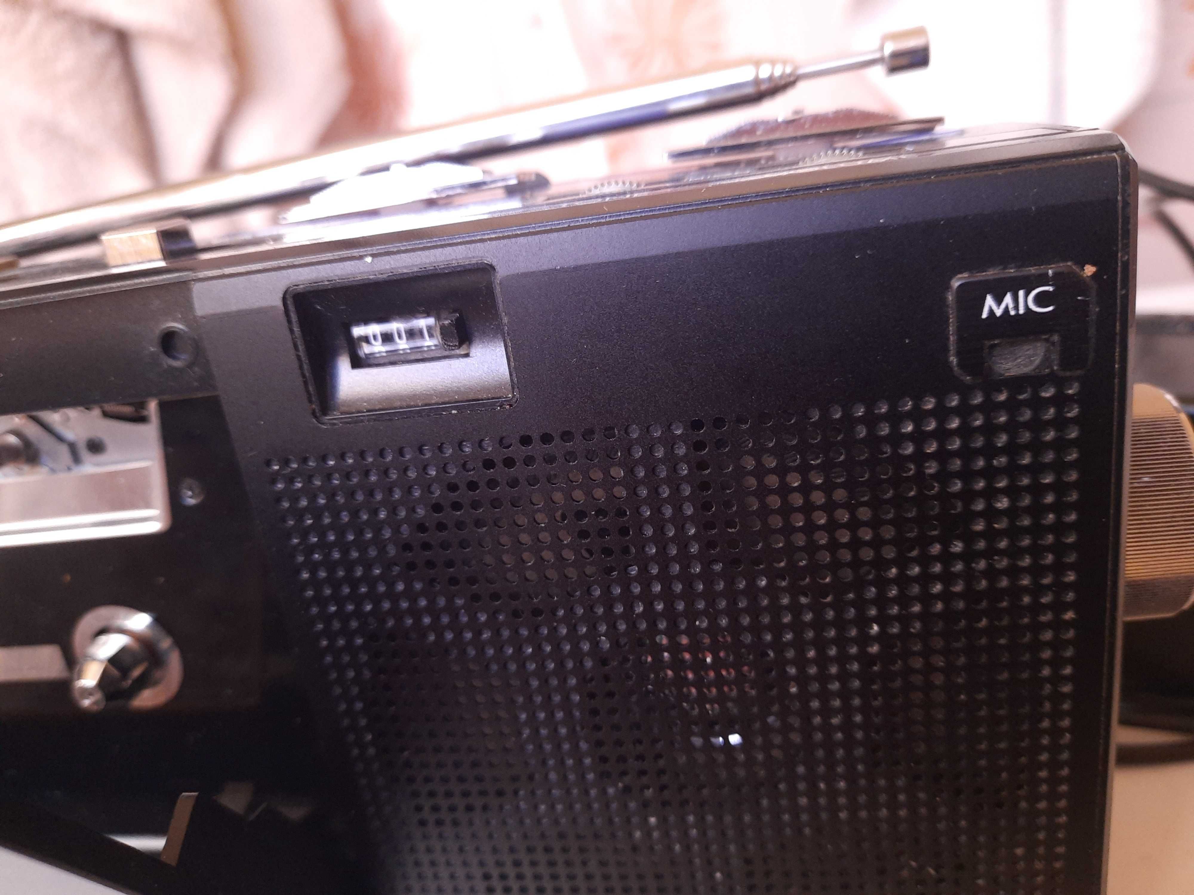 JVC RC-S22 radiomagnetofon