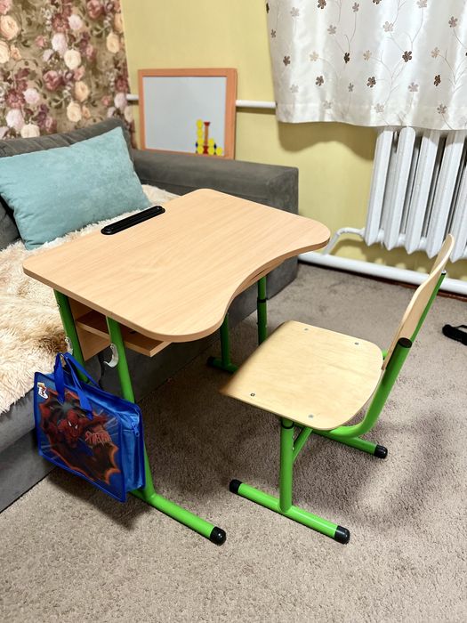Парта стіл трансформер шкільна зі стільцем з регулюванням висоти
