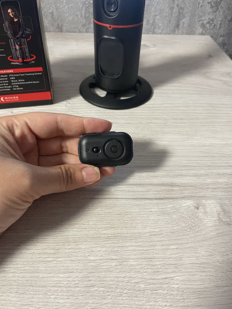 Смарт тримач для смартфона Auto face tracking