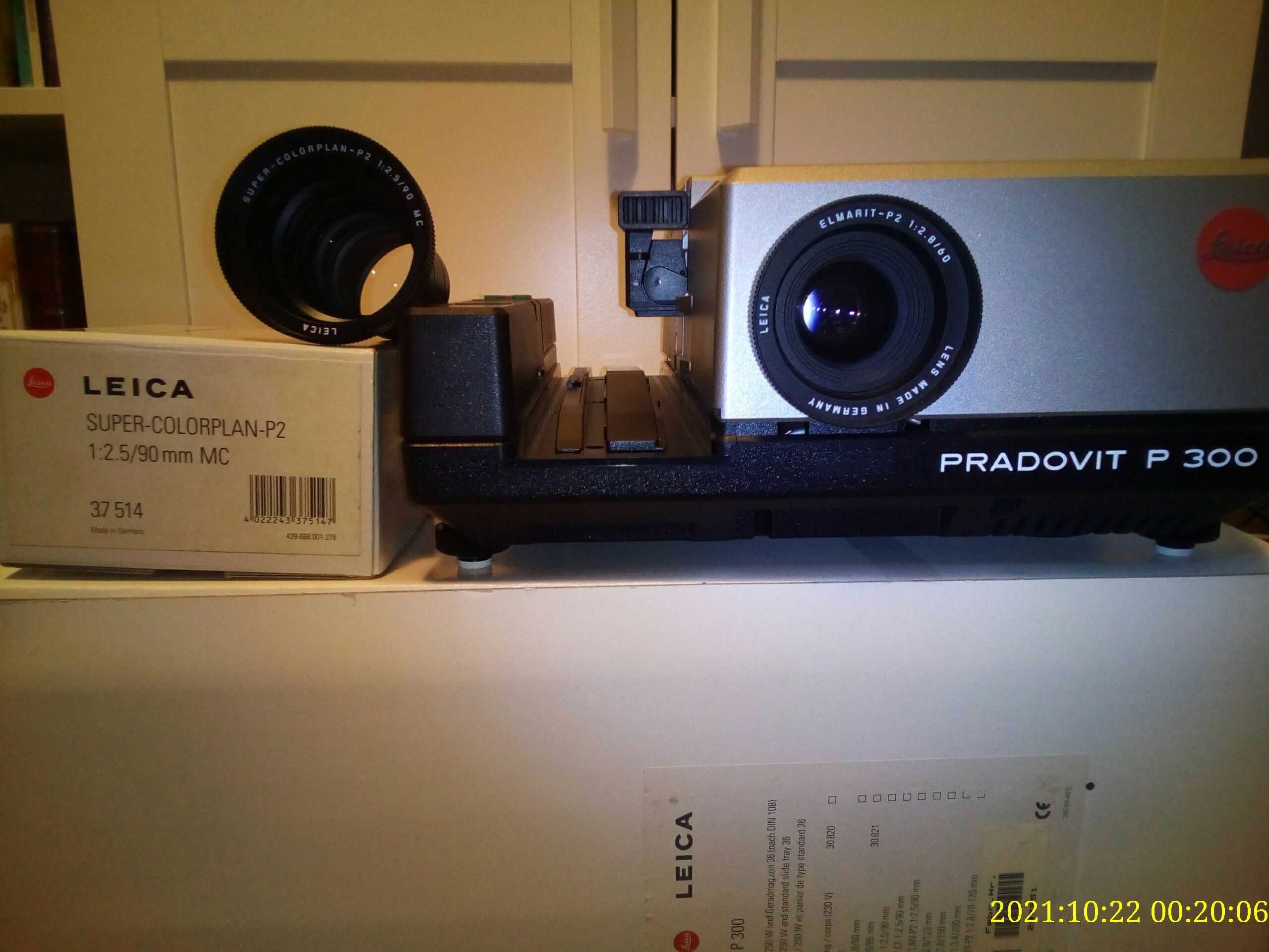 projector de slides, de marca Leica
