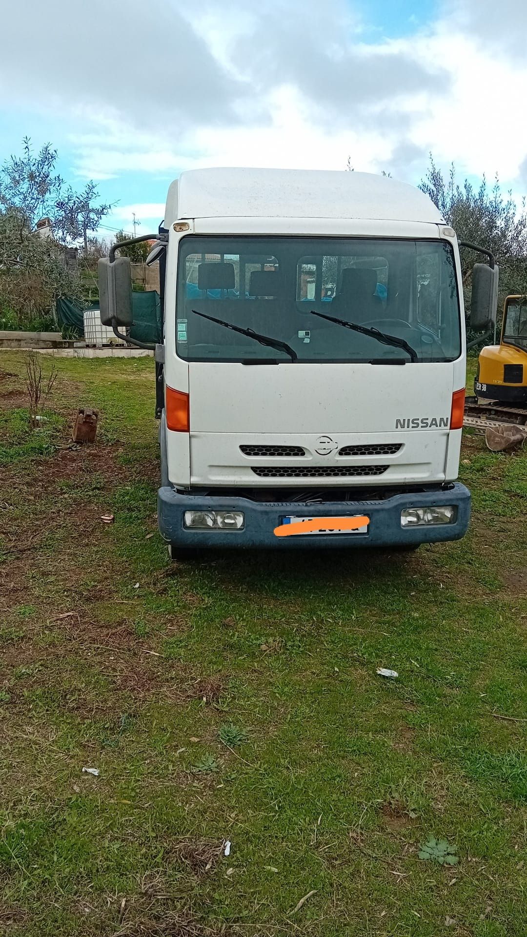 Nissan Atleon pesada