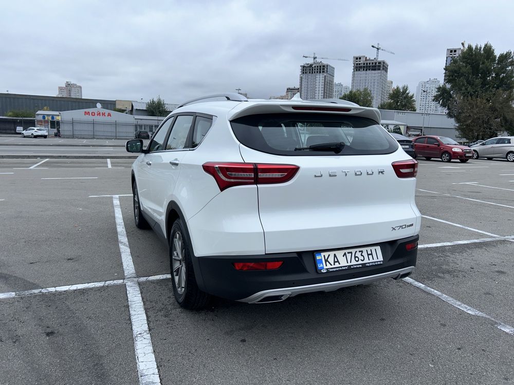 Продам власний автомобіль Jetour X70