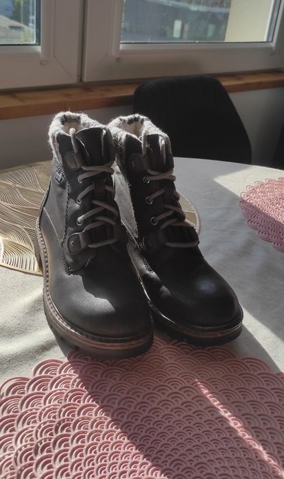 Buty zimowe firmy Pavers rozmiar 37