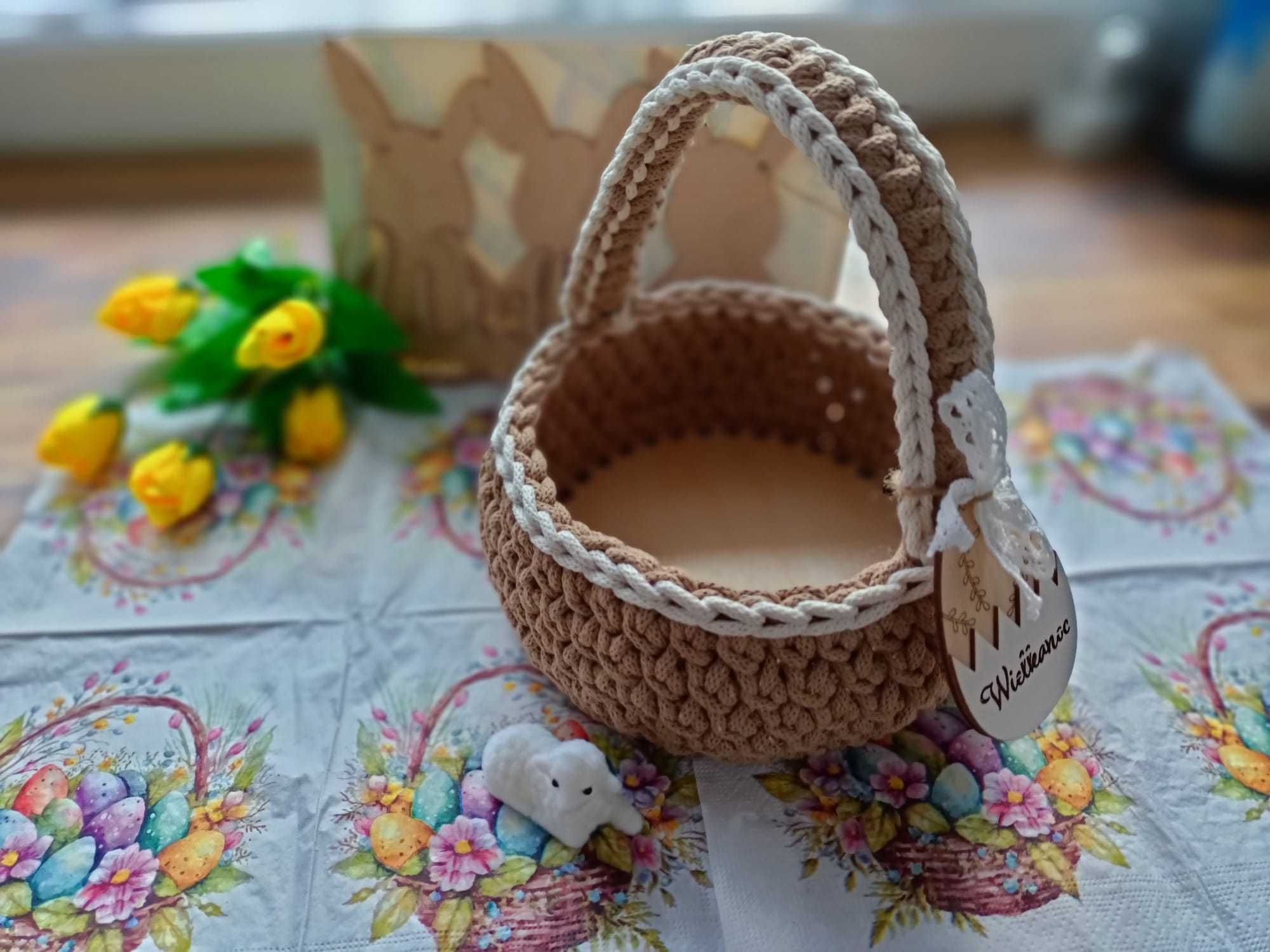 Koszyczek wielkanocny z sznurka handmade szydełko