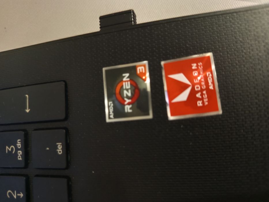 Ноутбук HP Laptop 15 8gb ram ddr4