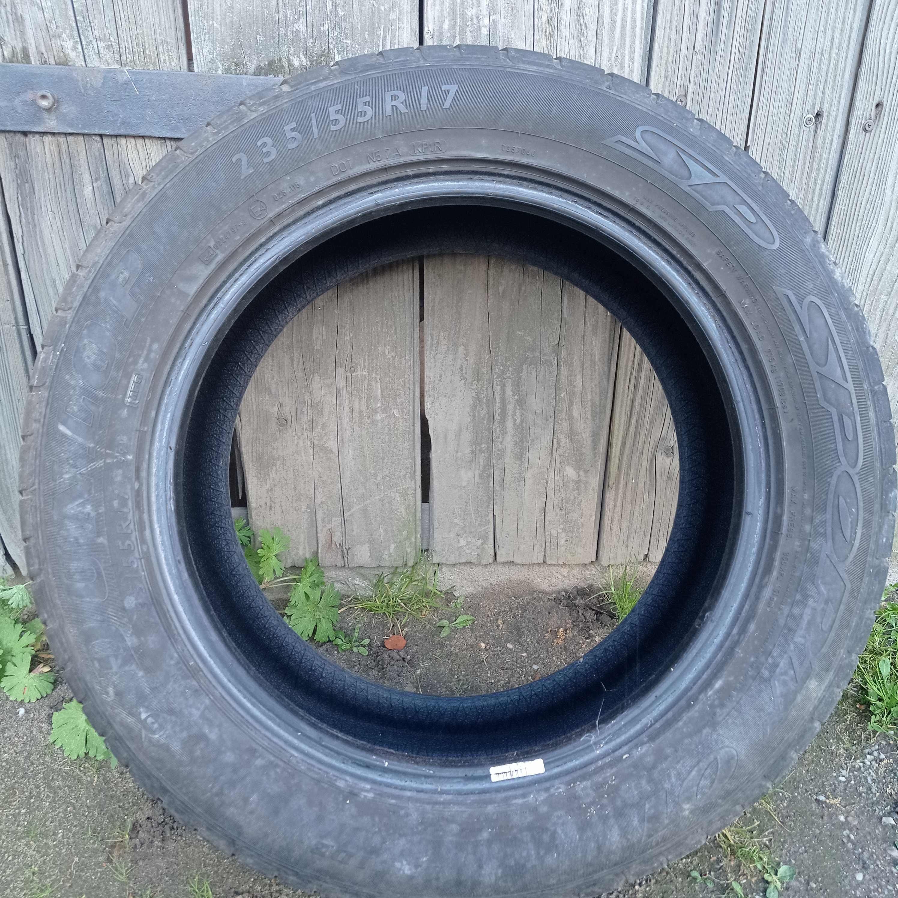 Para opon 235/55 R17