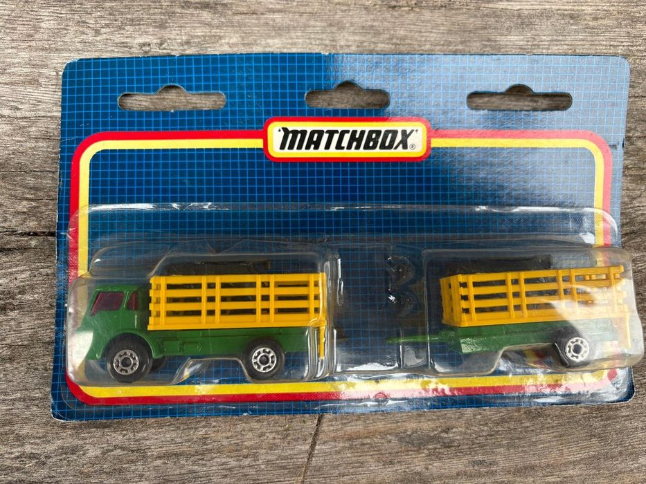 MATCHBOX Superfast " Cattle Truck & Trailer " zabawka samochodzil