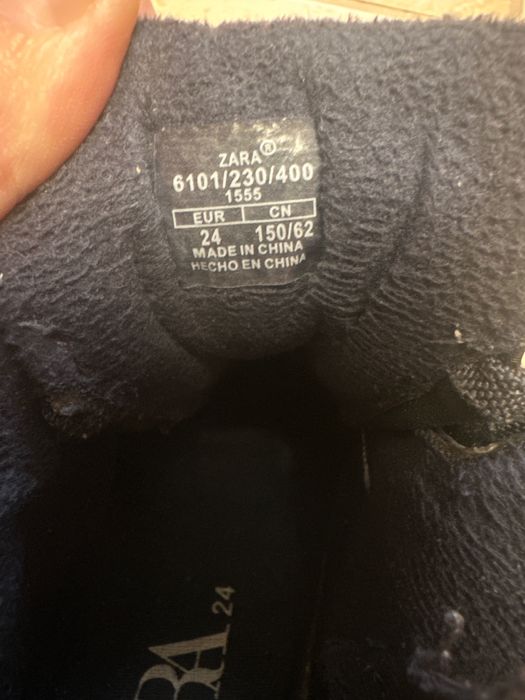 Дитячі черевики Zara